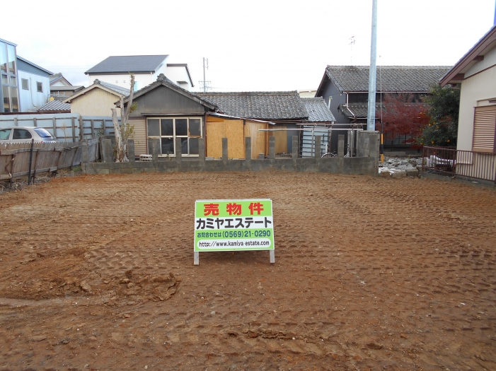 売土地　半田市栄町３丁目　